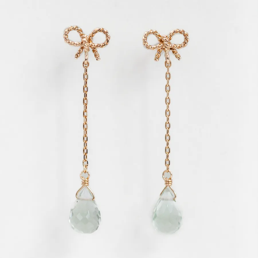 リボンピアス